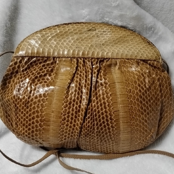 LOU-RAN Elegant Tan Snakeskin Leather Crossbody Bag! Mama Bought & Never Used! - Picture 4 of 7